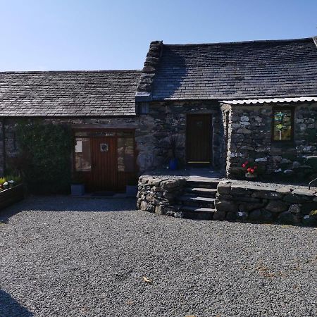 Ty Gwennol Near Gilfach Goch Apartment Ланбедър Екстериор снимка