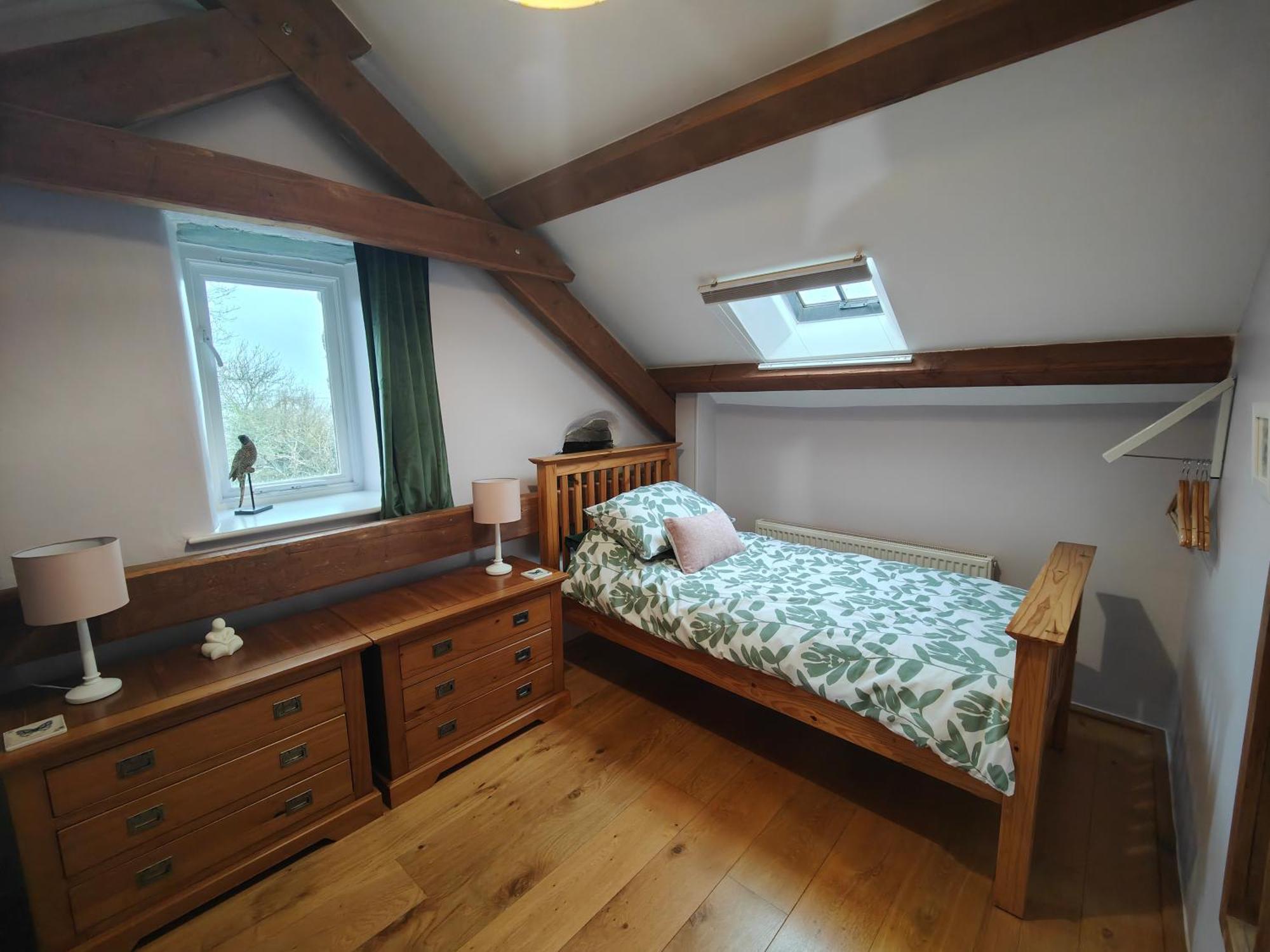 Ty Gwennol Near Gilfach Goch Apartment Ланбедър Екстериор снимка